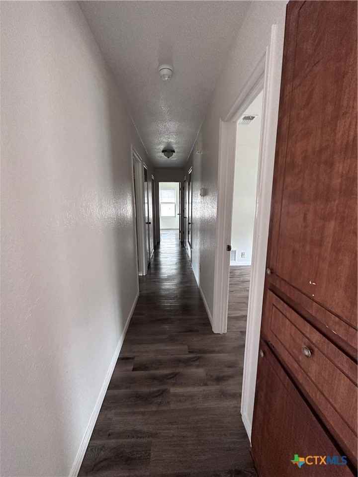 1417 Janet Ln - Photo 7 of 14