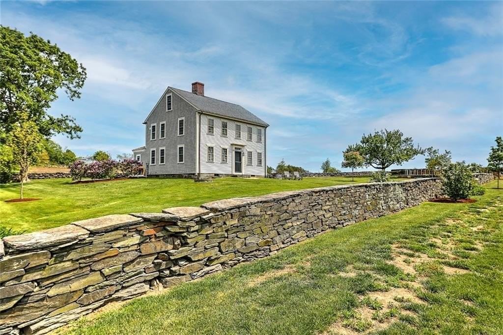 148 Fogland Rd - Photo 2 of 35