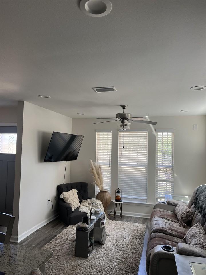 2840 Blue Blossom Trl - Photo 3 of 23