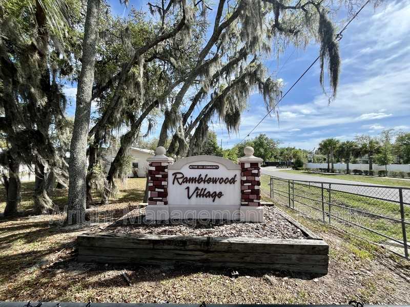 38055 Woodgate Ln - Photo 2 of 25