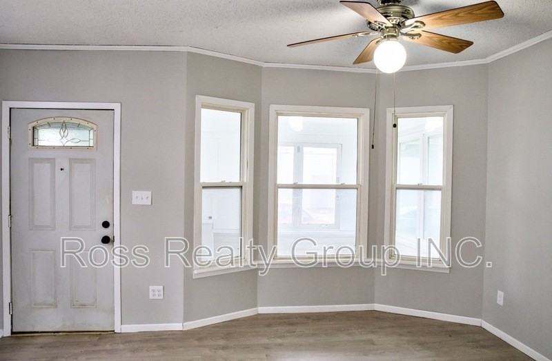 635 Milton St - Photo 2 of 9