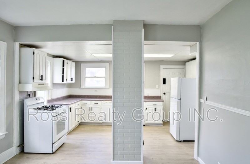 635 Milton St - Photo 3 of 9