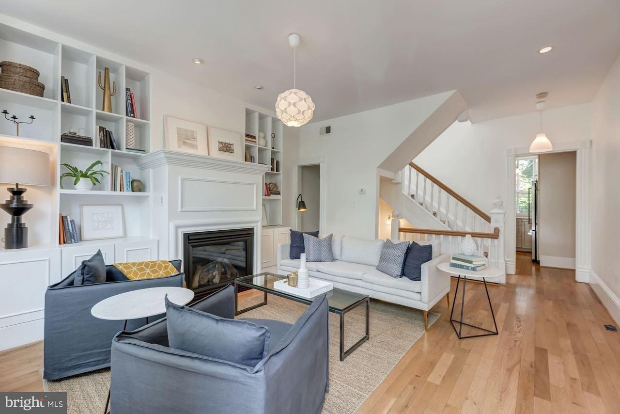 1409 33rd St Nw - Photo 2 of 14