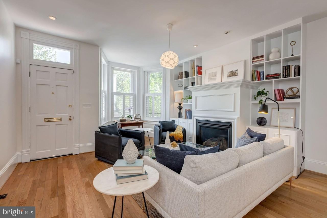 1409 33rd St Nw - Photo 4 of 14