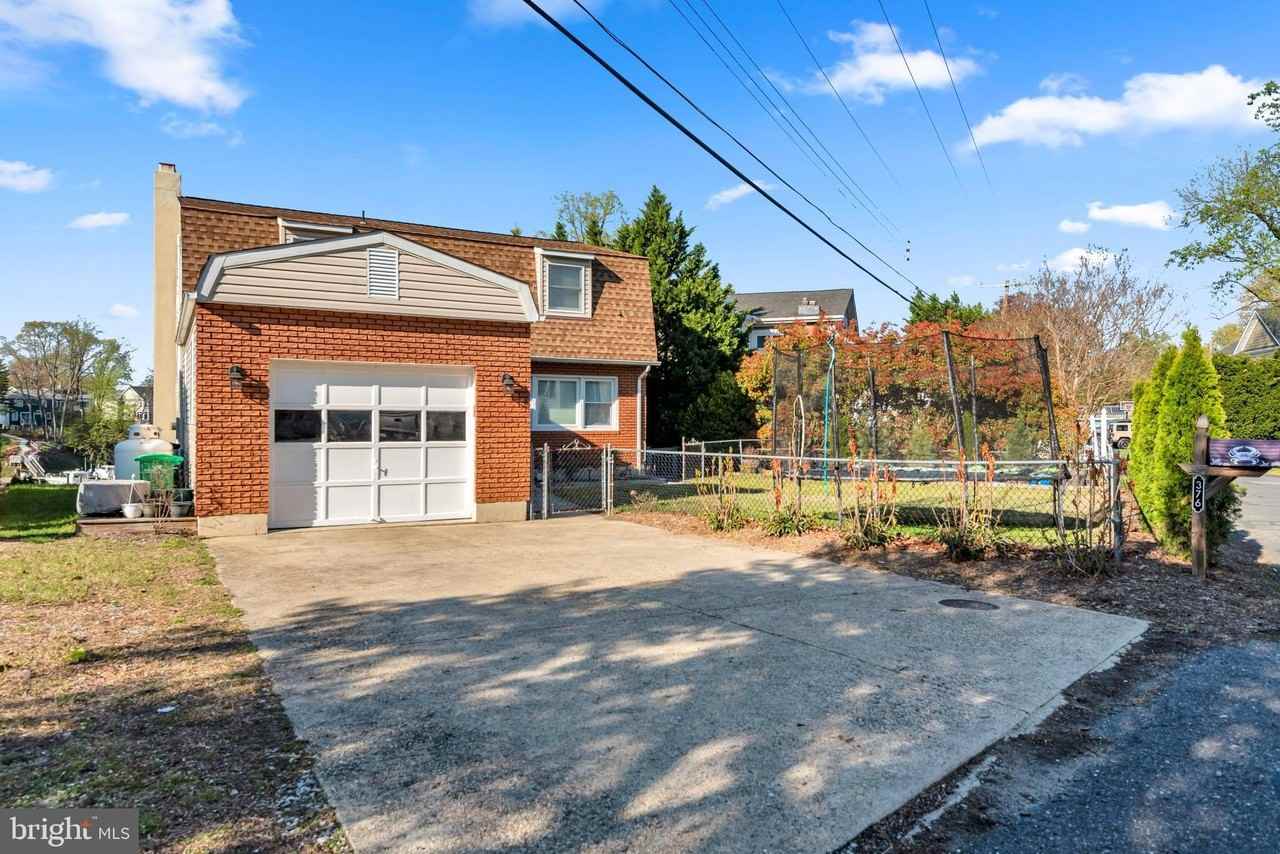 376 Alameda Pkwy - Photo 2 of 50