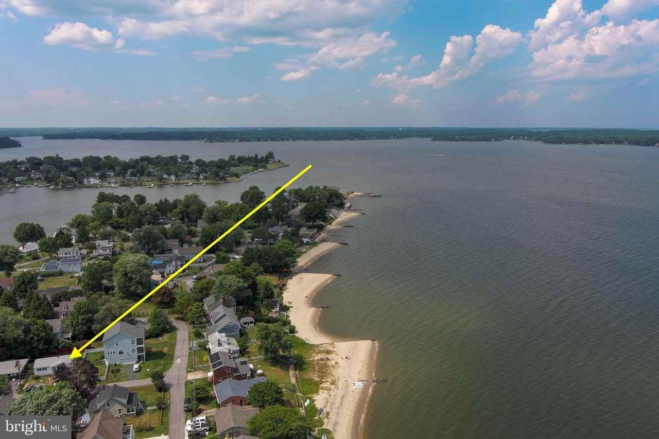 1442 Rehling Dr - Photo 3 of 28