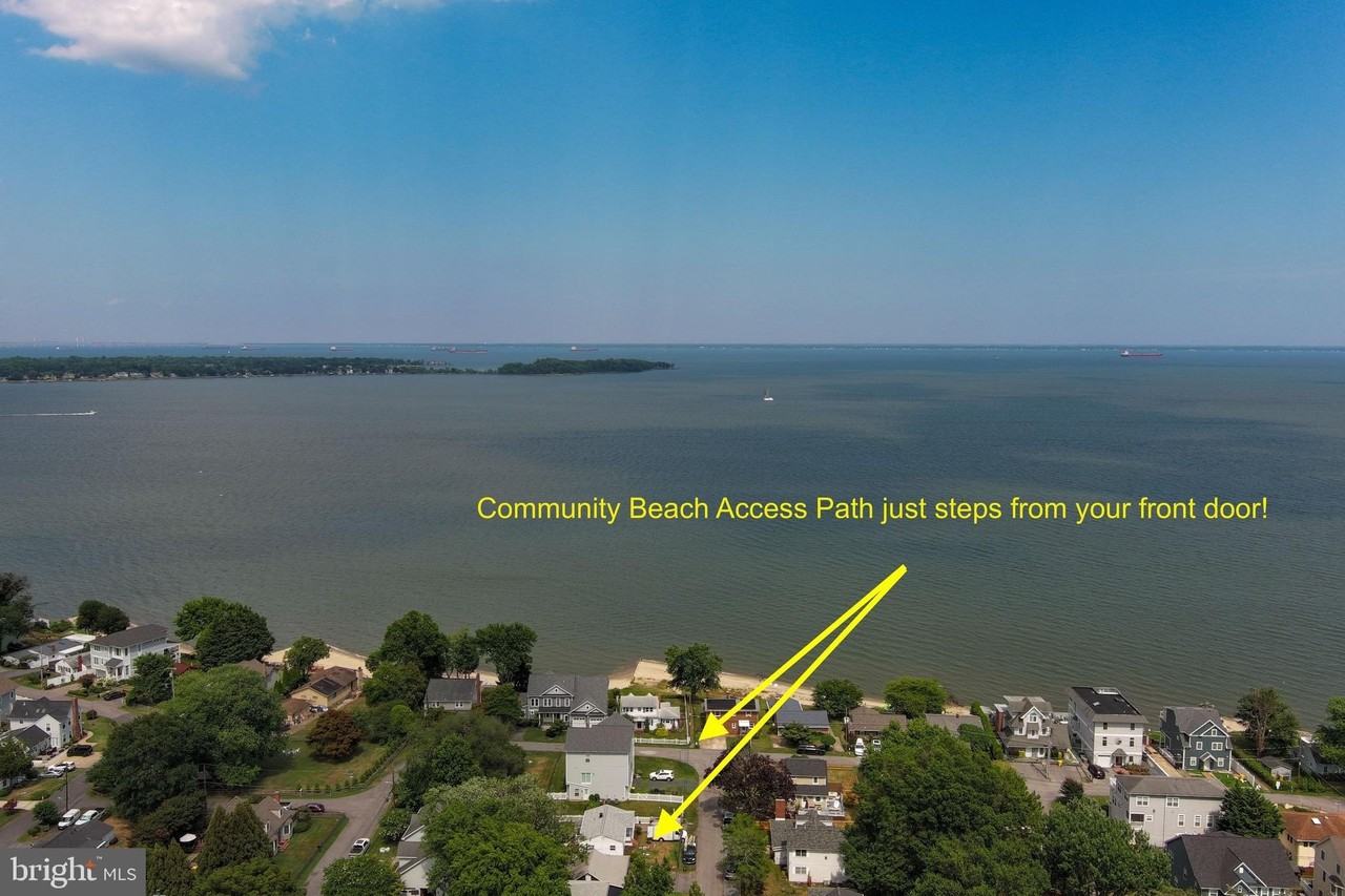 1442 Rehling Dr - Photo 4 of 28