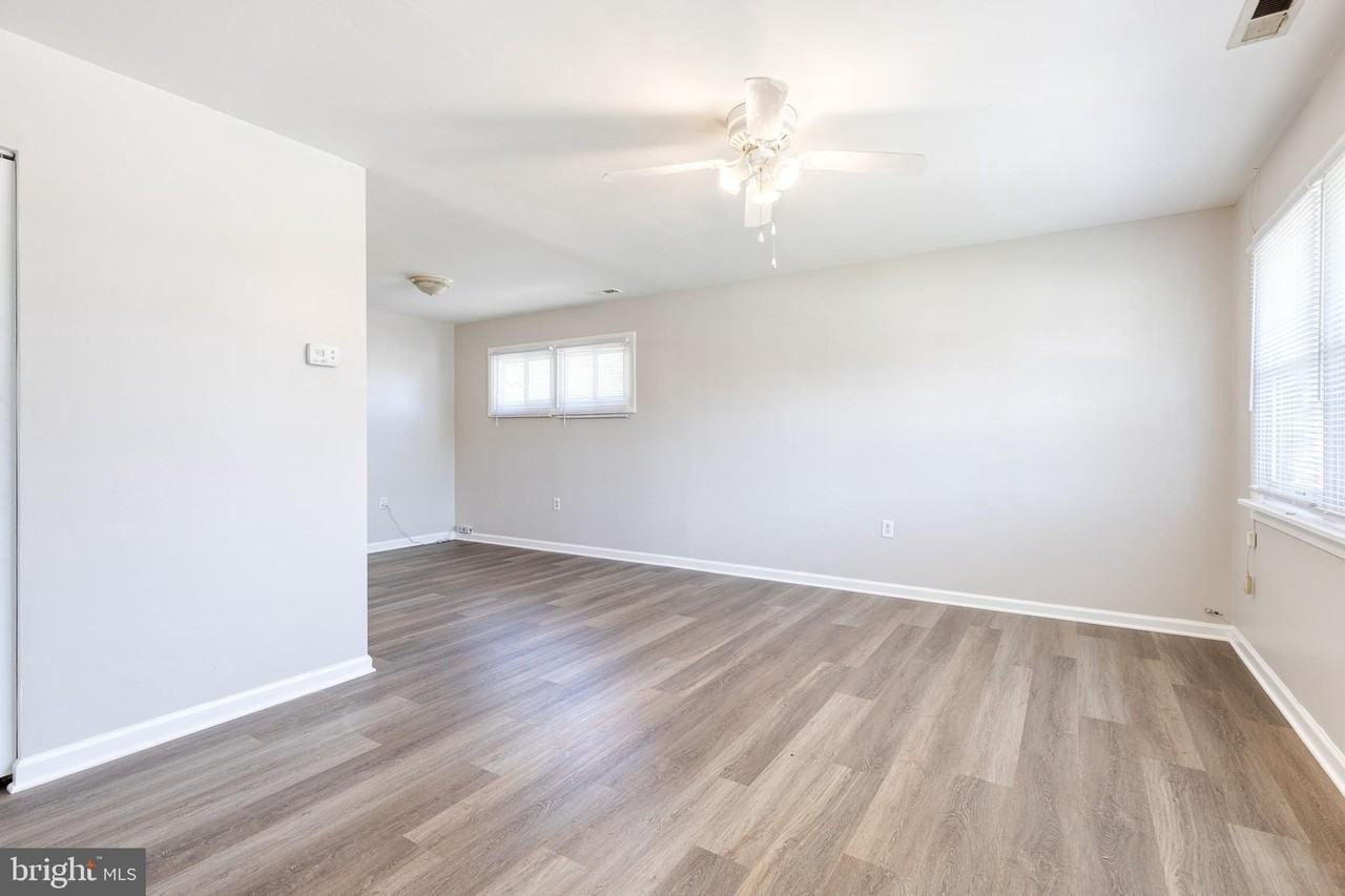 142 Alview Ter - Photo 4 of 15