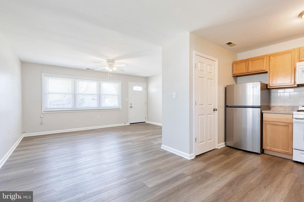 142 Alview Ter - Photo 6 of 15