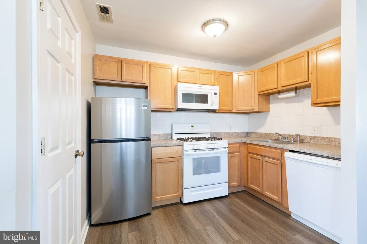 142 Alview Ter - Photo 7 of 15