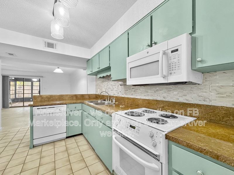 120 Opp Blvd Ne - Photo 3 of 14