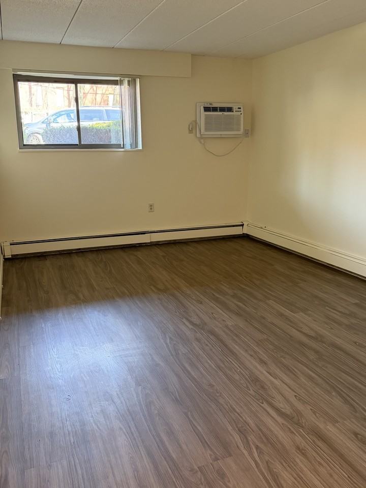 Main St #5 - Photo 3 of 15