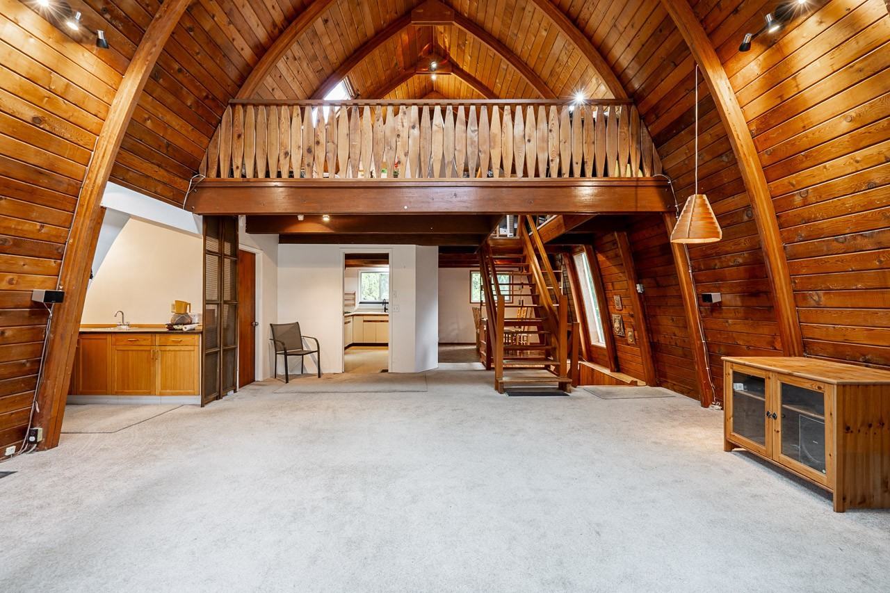 4438 Cove Cliff Road - Photo 3 of 34