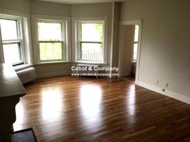 475 Beacon St #4F - Photo 1 of 1