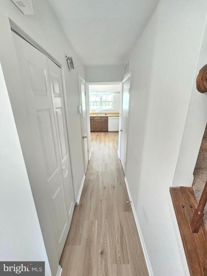 19378 Hottinger Cir - Photo 5 of 34