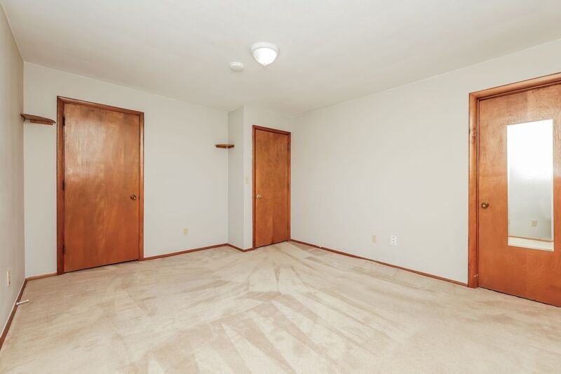 447 Ogden Rd #425 - Photo 7 of 10