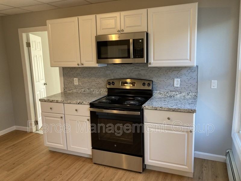 68 Kenney St #4 - Photo 2 of 9