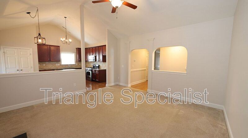 847 Ribbonleaf Ln - Photo 2 of 14