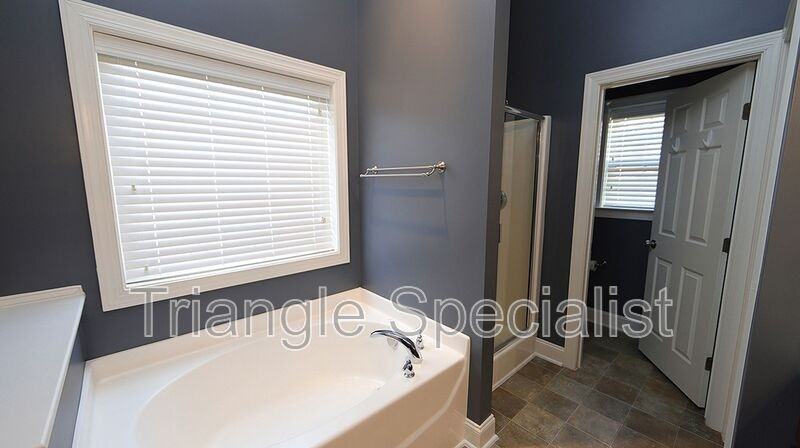 847 Ribbonleaf Ln - Photo 7 of 14