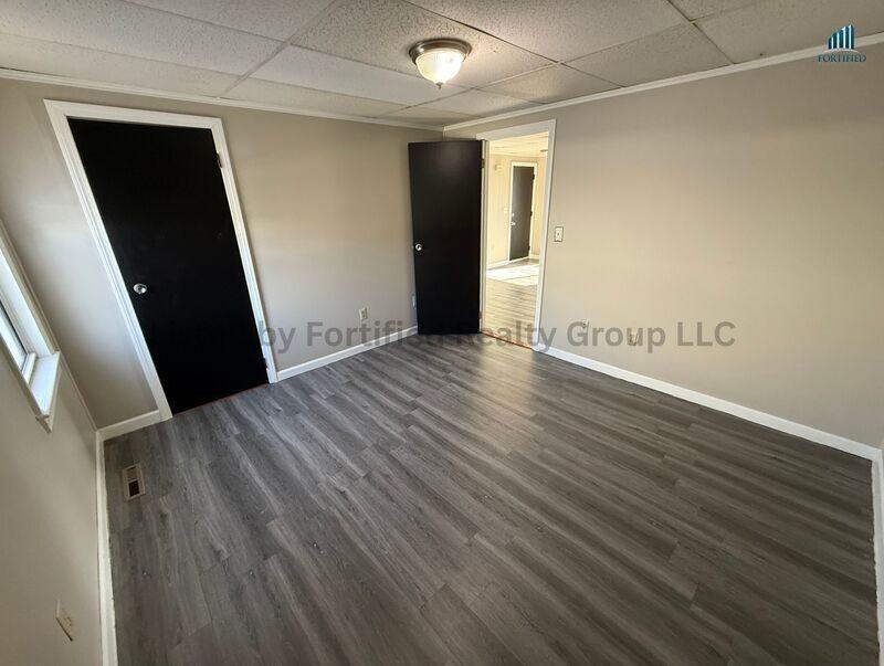 77 Massasoit St #2 - Photo 4 of 19