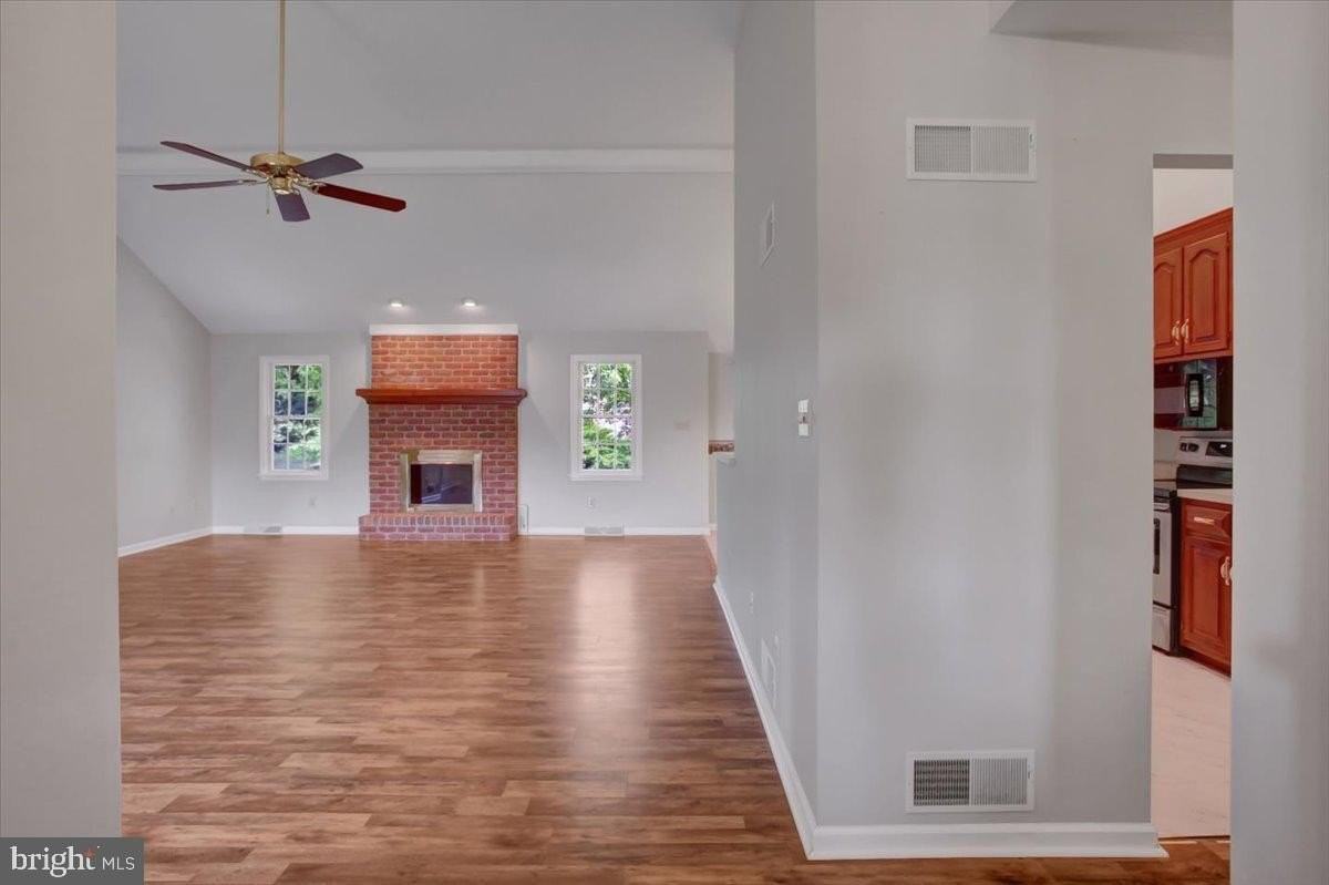 6929 FAIRWAY OAKS - Photo 4 of 45