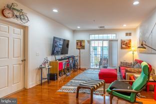 200 W Elm St #1211 - Photo 1 of 1