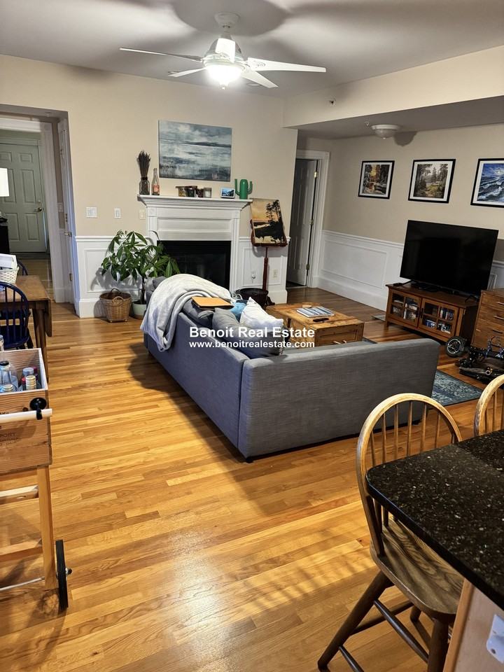 Woodstock St. & Victoria #3 - Photo 3 of 12