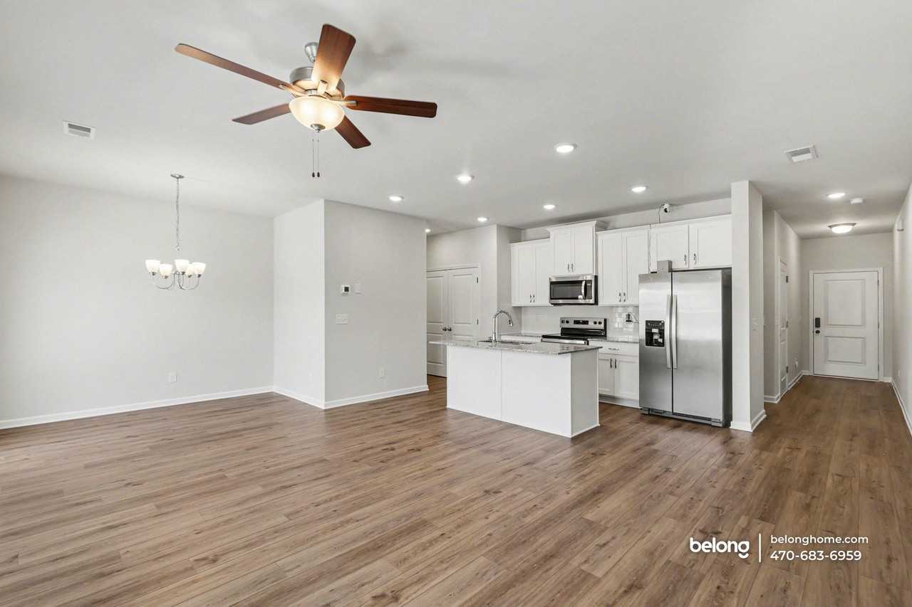 6386 Sundowner Pl Sw - Photo 5 of 18