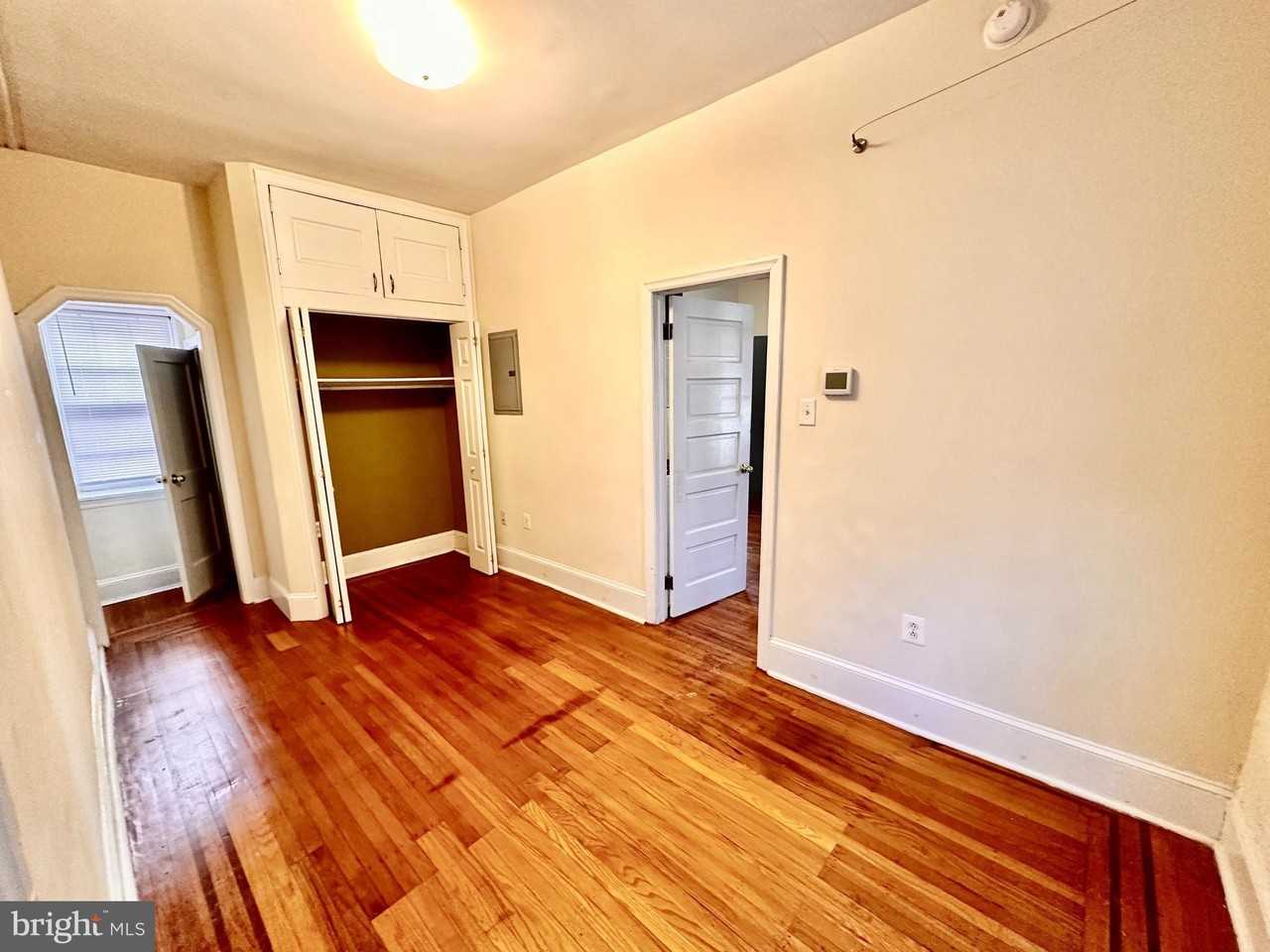 243 W Rittenhouse St #1A - Photo 5 of 7