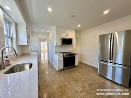 featured image of 14 Hooper St #1CO