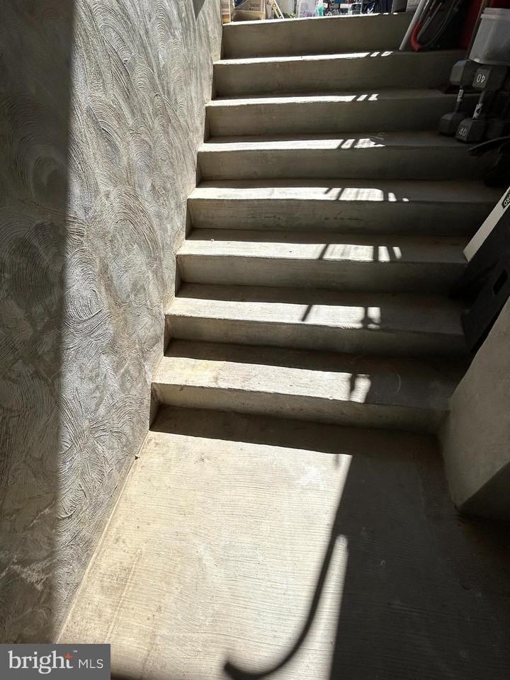 7131 Gormel Dr - Photo 2 of 27