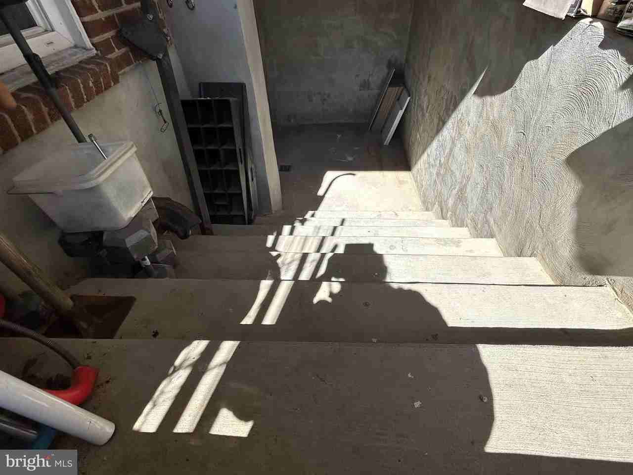 7131 Gormel Dr - Photo 3 of 27