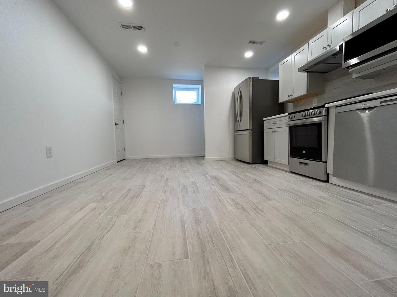 7131 Gormel Dr - Photo 5 of 27