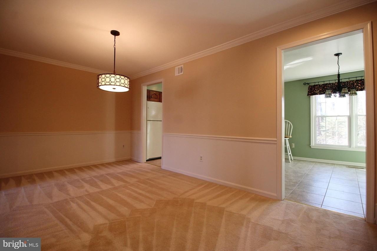 3186 Cantrell Ln - Photo 7 of 30