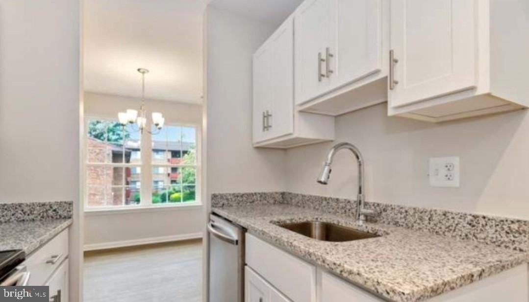 6425 Richmond Hwy #301 - Photo 7 of 16