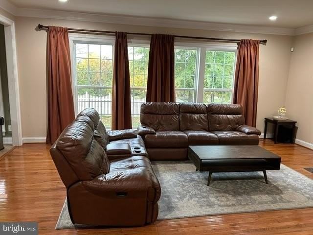 25563 Taylor Crescent Dr - Photo 5 of 21