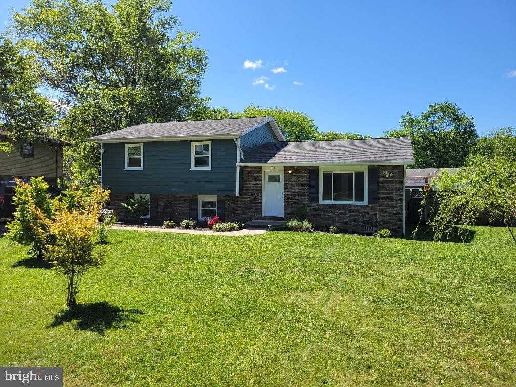 24 Colebrook Rd - Photo 2 of 22