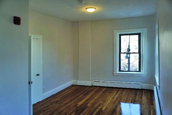 Willow St. & Cambridge St #116-03 - Photo 4 of 22