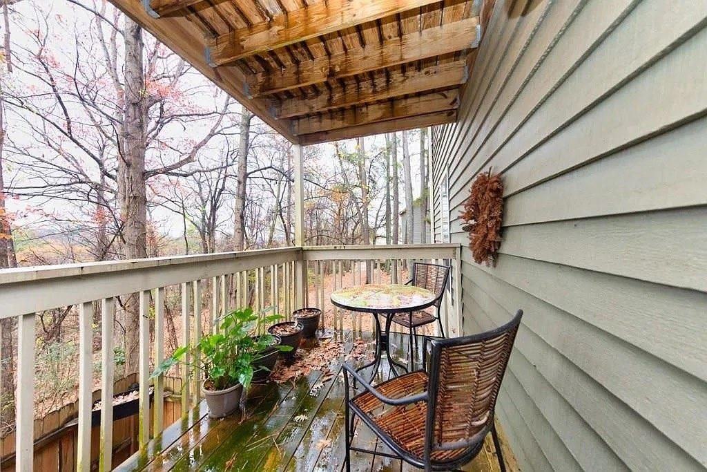 4630 Vinings Central Run Se ##125 - Photo 7 of 20