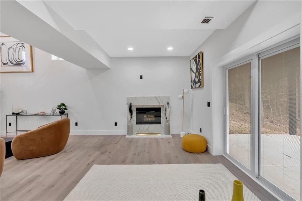 5070 Alabama Rd Ne - Photo 5 of 44