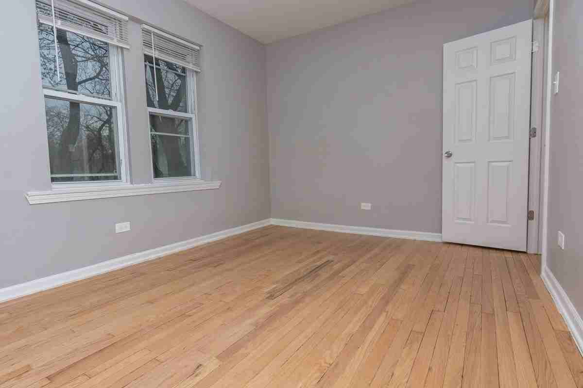 1141 E 79th Pl - Photo 6 of 12