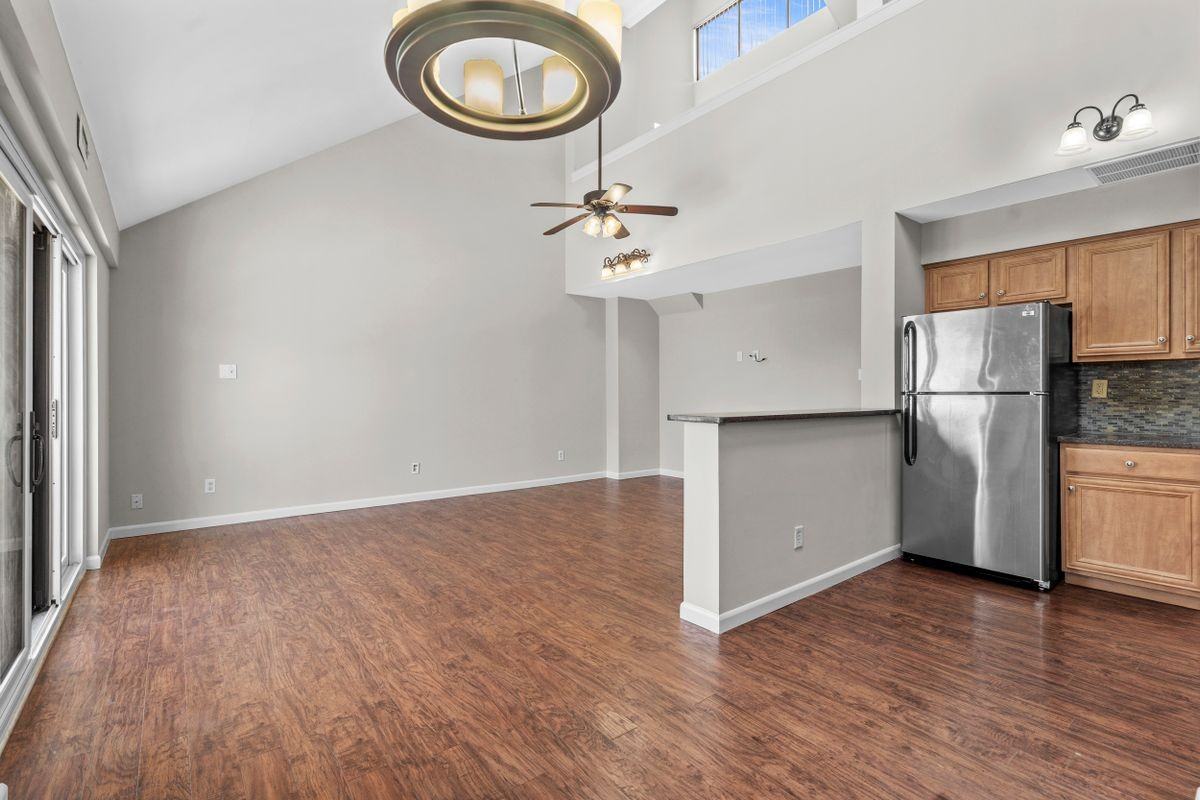 9496 Convent Ln ##B - Photo 5 of 23