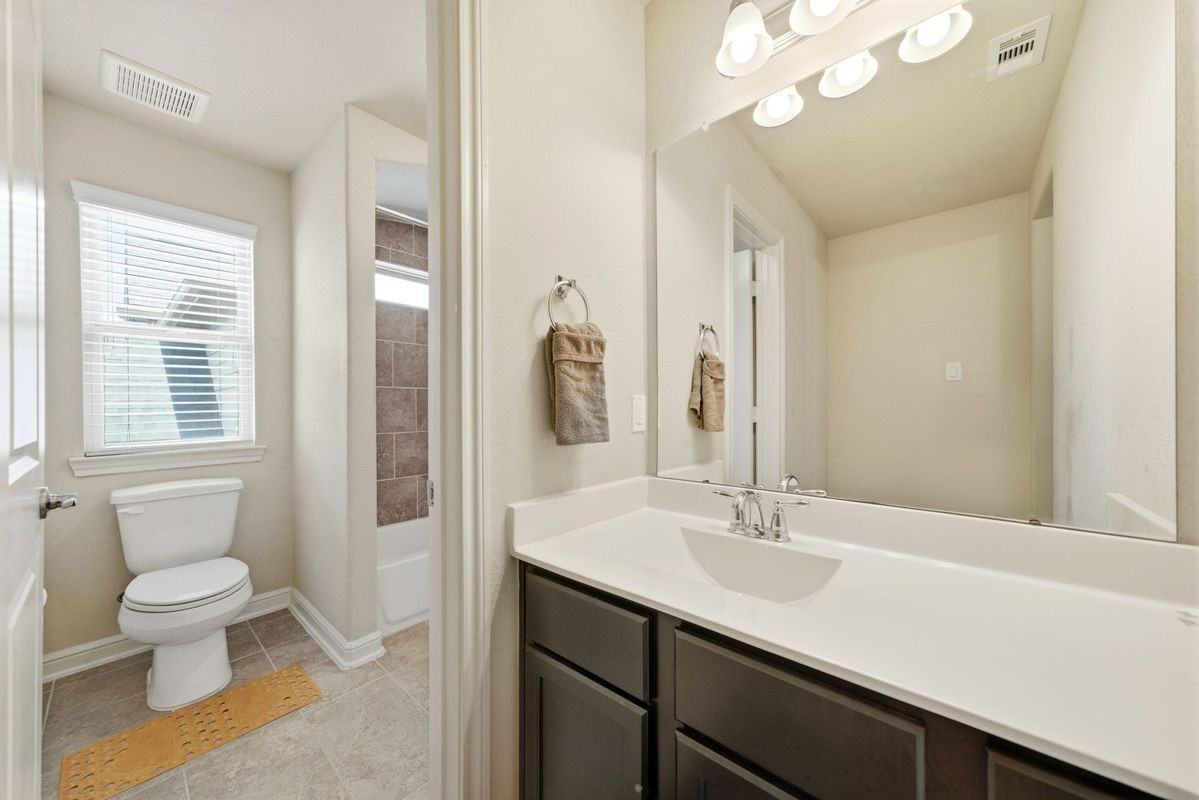 4226 Browns Forest Dr - Photo 2 of 22