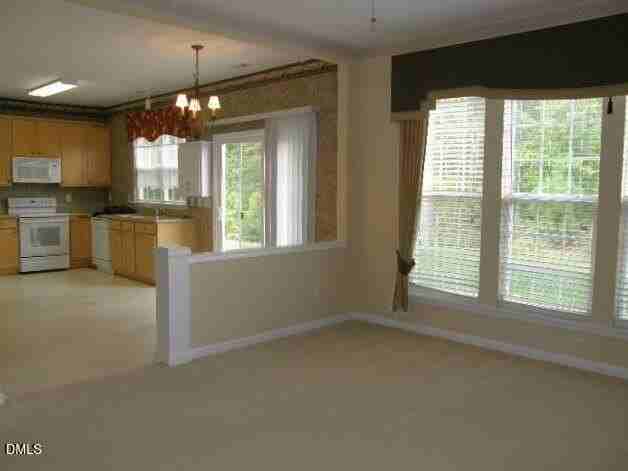 102 Willingham Rd - Photo 6 of 19