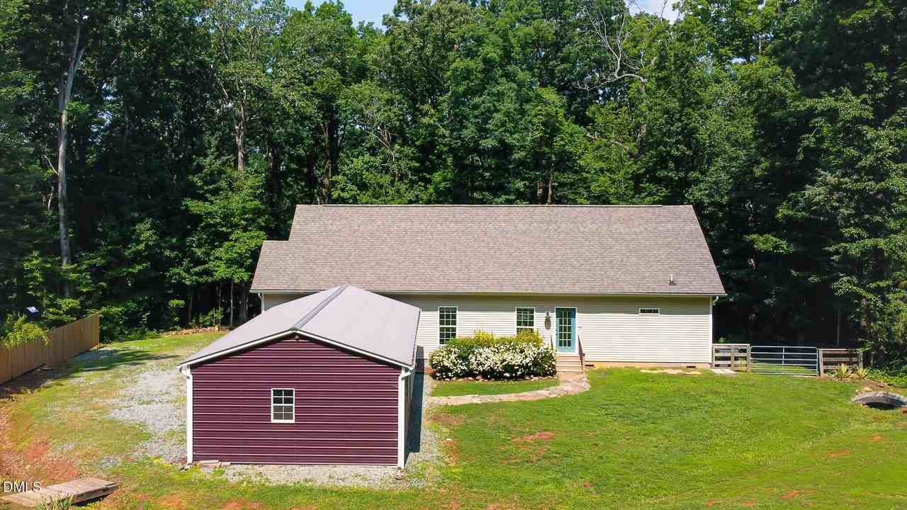 262 Robert Alston Jr Dr - Photo 4 of 39