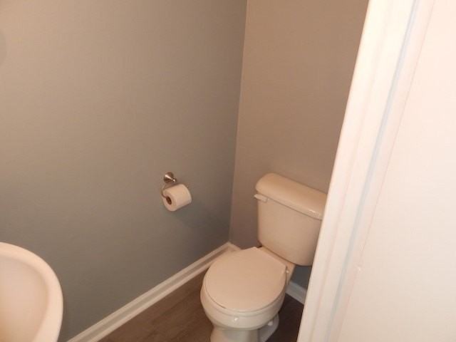 515 N Walnut St #B - Photo 5 of 14