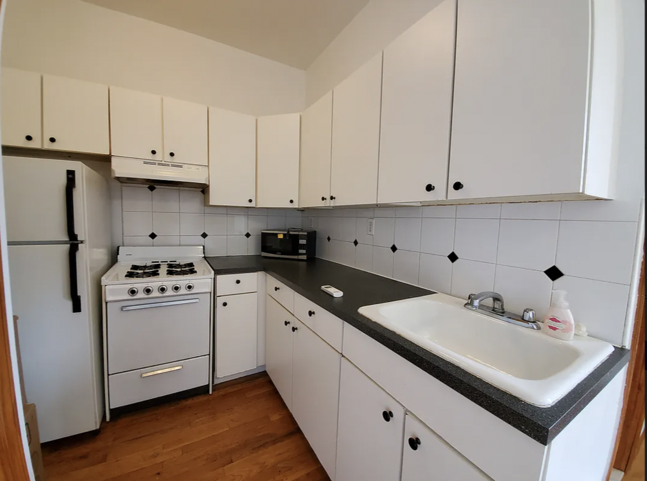 203 East 17th Street #27 - Photo 2 of 6