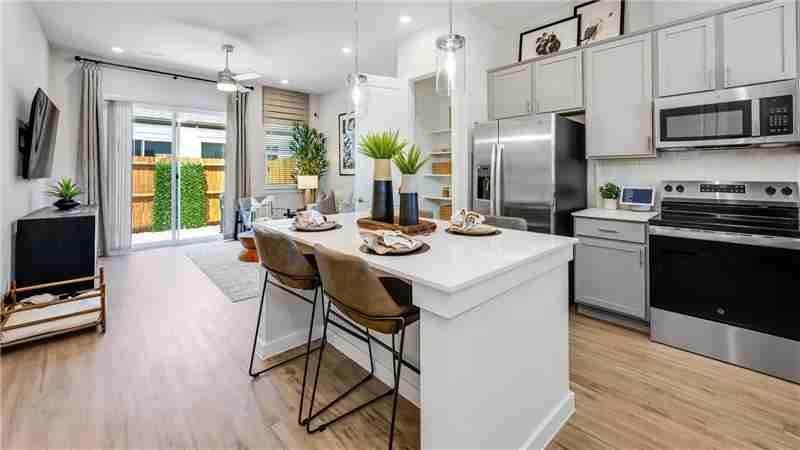 3017 W Melissa Rd - Photo 5 of 18