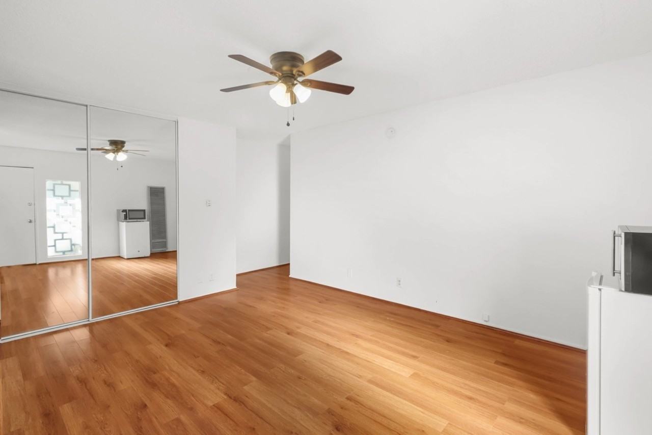 1642 Westgate Avenue, - Photo 2 of 50