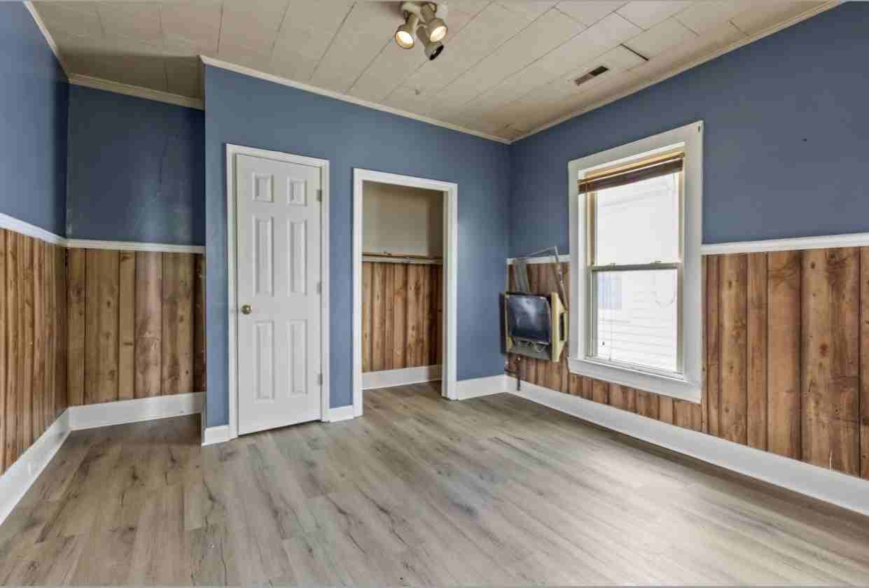 127 S Highland St #2 - Photo 4 of 8